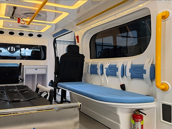 進口福特四驅救護車